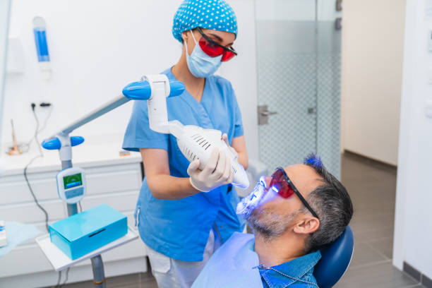 Best Orthodontic Emergency Dentist in Fredericksburg, IA